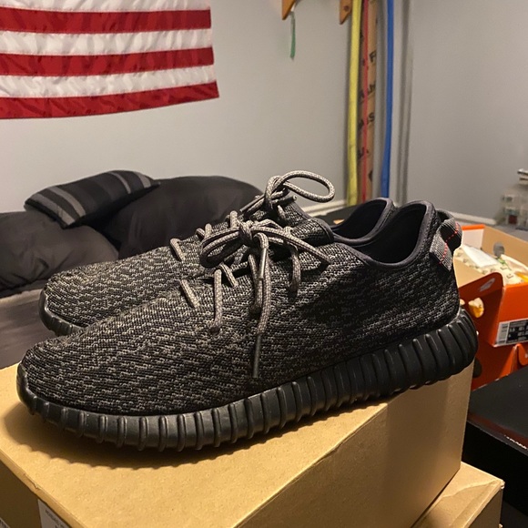 yeezy boost 35 black grey